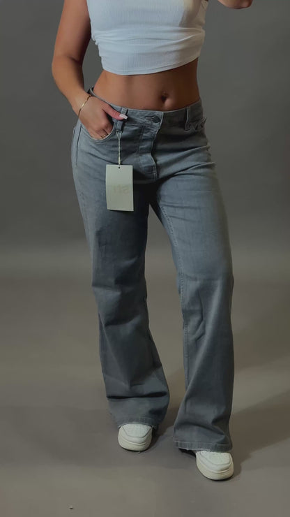 STRADIVARIUS FLARE GREY JEANS