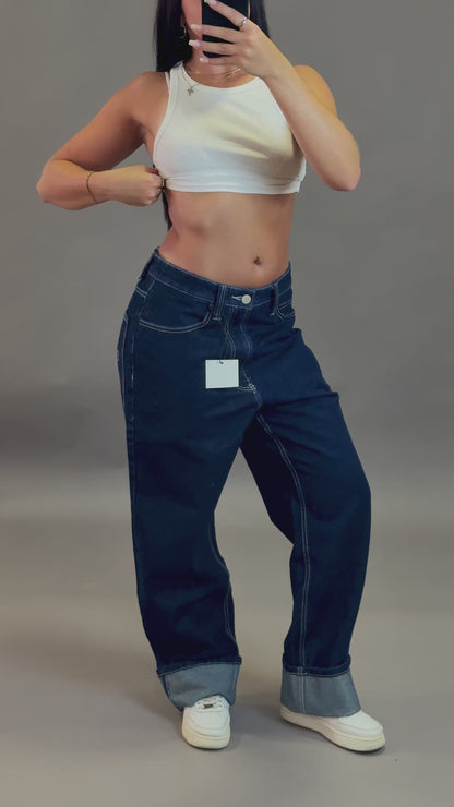 BERSHKA BAGGY JEANS FOLDED